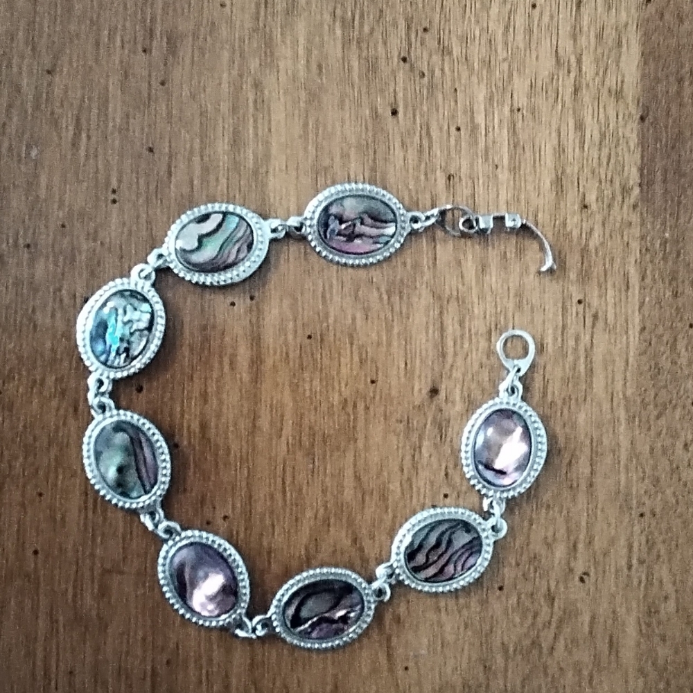 Vintage Abalone shell linked bracelet in silvertone